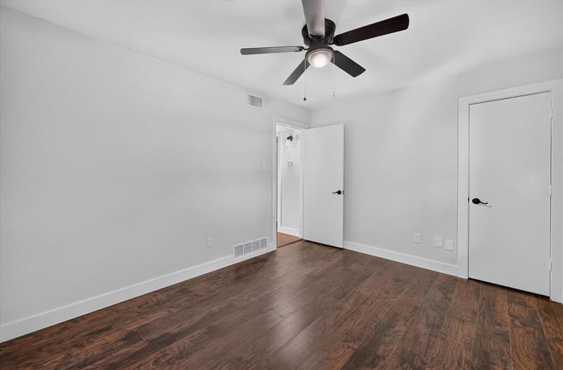 728 Douglas Street, Burleson TX 76028 - Photo 20