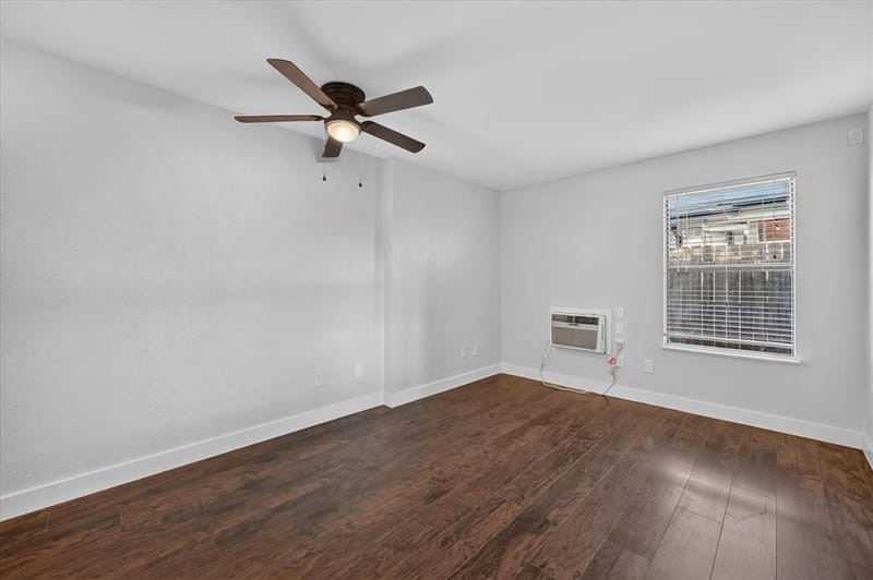 728 Douglas Street, Burleson TX 76028 - Photo 30