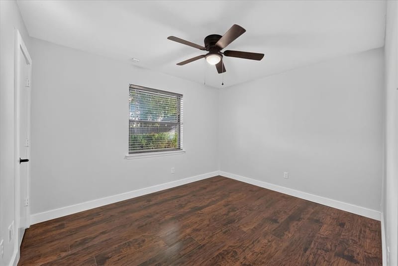 728 Douglas Street, Burleson TX 76028 - Photo 18
