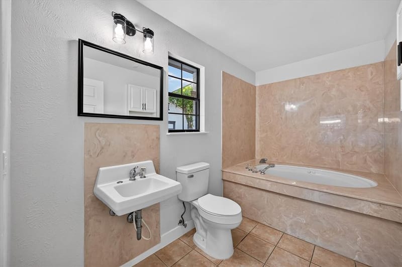 728 Douglas Street, Burleson TX 76028 - Photo 31