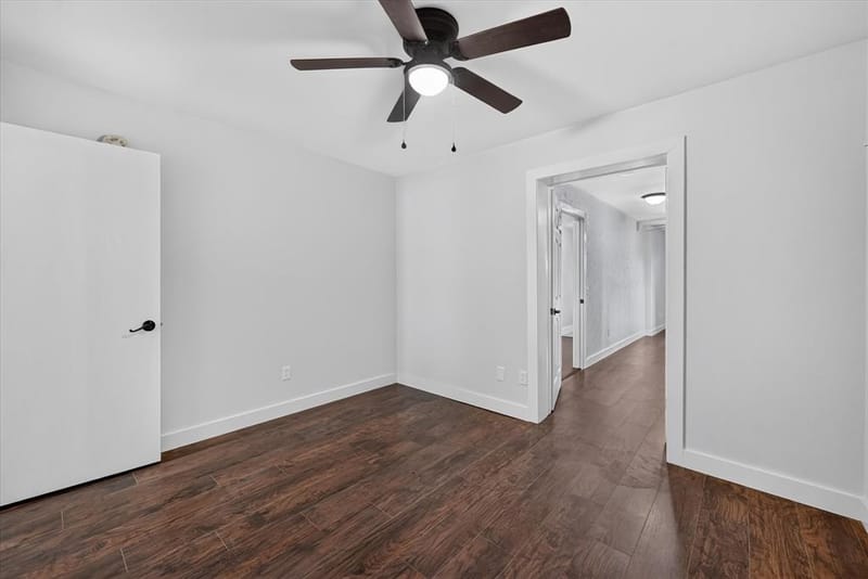 728 Douglas Street, Burleson TX 76028 - Photo 25