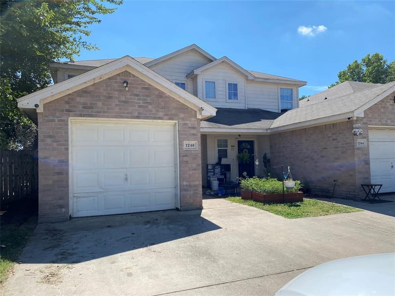 1244 Village Garden Drive, Azle TX 76020 - Photo 3