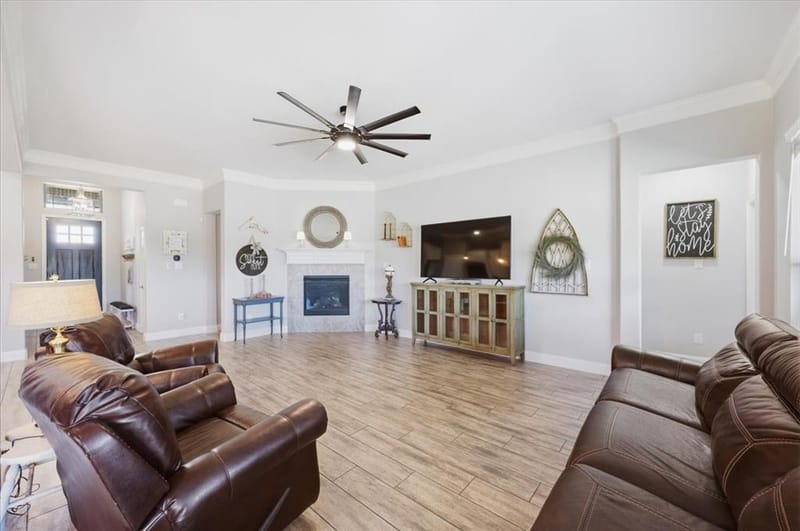136 Sapphire Lane, Waxahachie TX 75165 - Photo 6