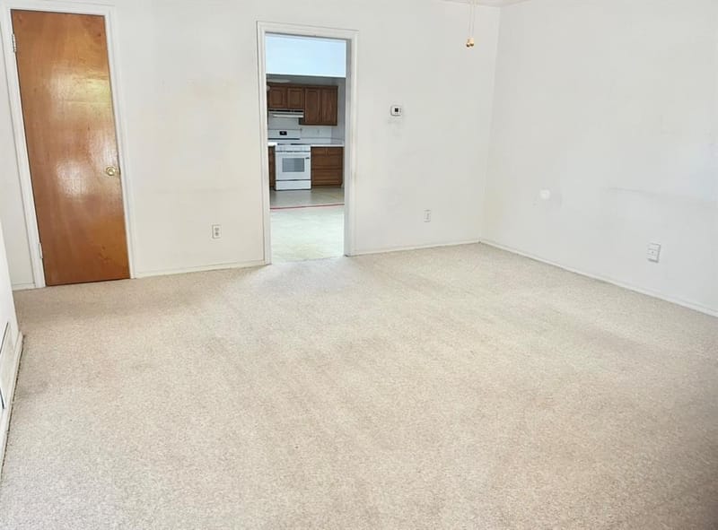 2414 Himes Street, Irving TX 75060 - Photo 2