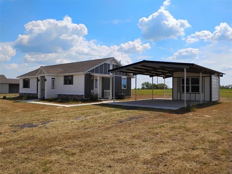 1999 County Road 3103, Edgewood TX 75117 - Photo 5