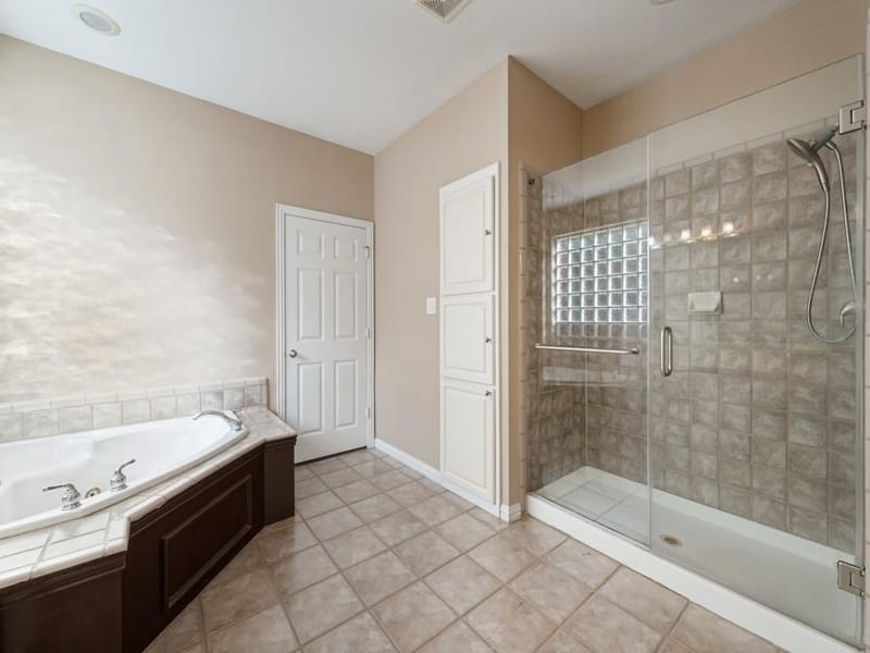8508 High Meadows Drive, Plano TX 75025 - Photo 16