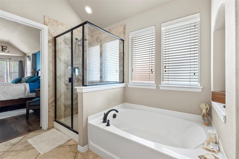 726 Celebrity Court, Midlothian TX 76065 - Photo 14