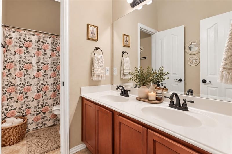 726 Celebrity Court, Midlothian TX 76065 - Photo 18