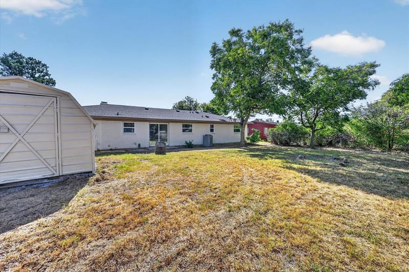 108 Rosedale Avenue, Keene TX 76059 - Photo 23