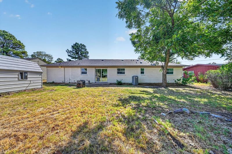 108 Rosedale Avenue, Keene TX 76059 - Photo 22