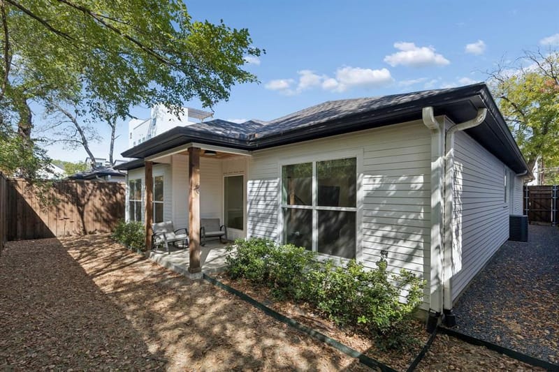 1112 Muncie Avenue, Dallas TX 75212 - Photo 25