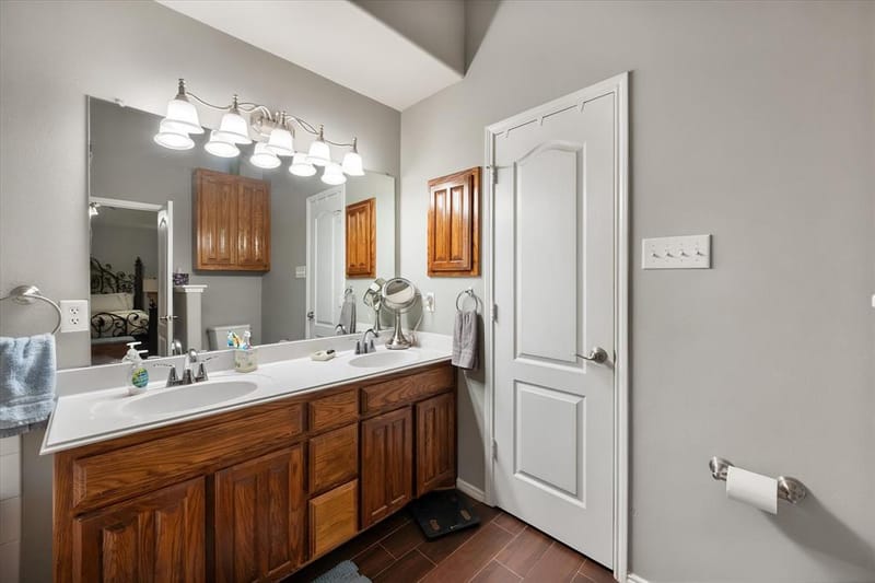 8249 Winter Falls Trail, Fort Worth TX 76053 - Photo 21