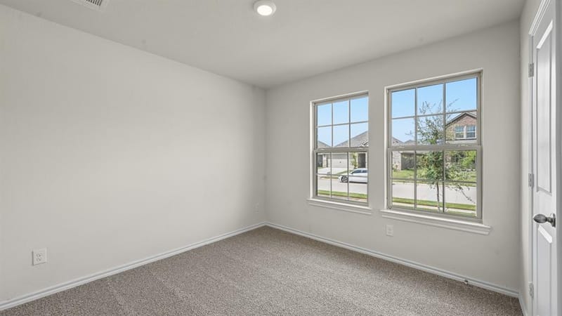 810 Parksville Drive, Ferris TX 75125 - Photo 27