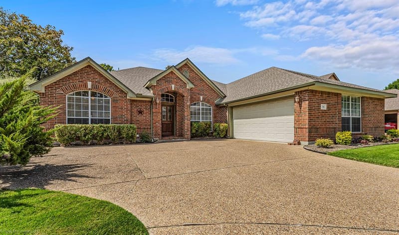 208 Lionhart Place, Rockwall TX 75032 - Photo 2