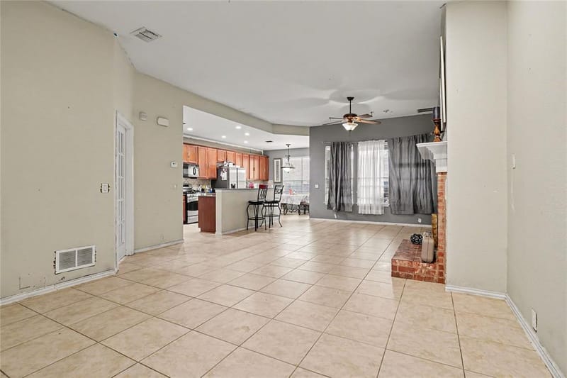2707 Meadow Lake Drive, Grand Prairie TX 75050 - Photo 12