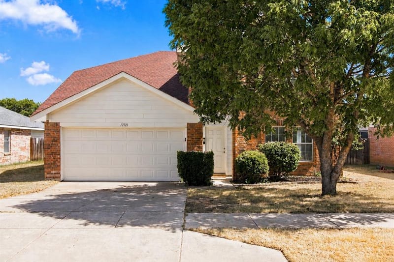 12121 Arbor Lake Road, Rhome TX 76078