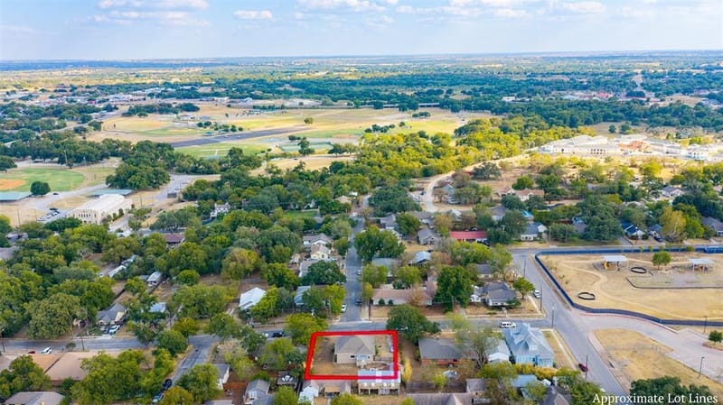 703 W College Street, Stephenville TX 76401 - Photo 27