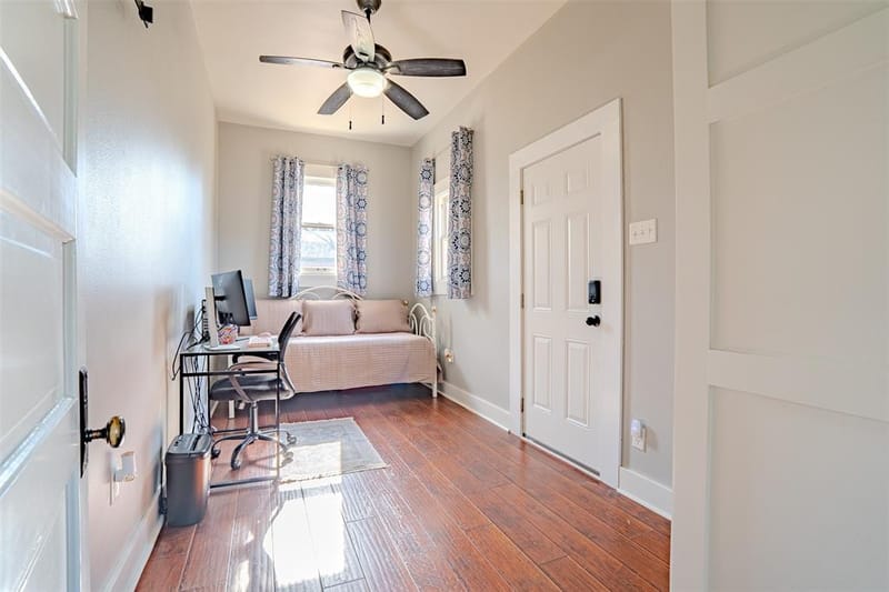 703 W College Street, Stephenville TX 76401 - Photo 16