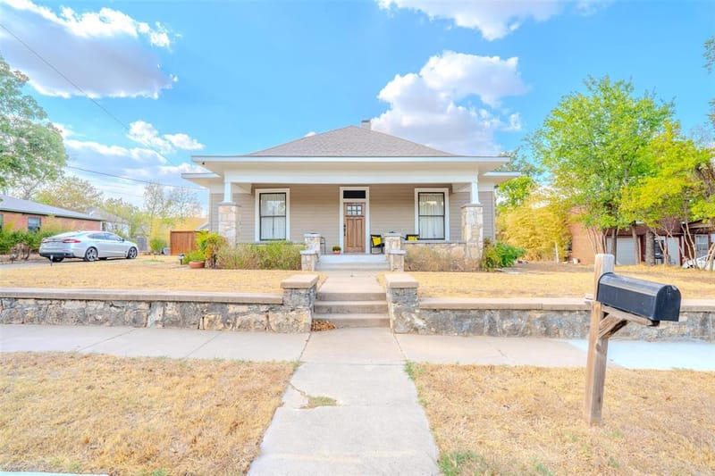 703 W College Street, Stephenville TX 76401 - Photo 34