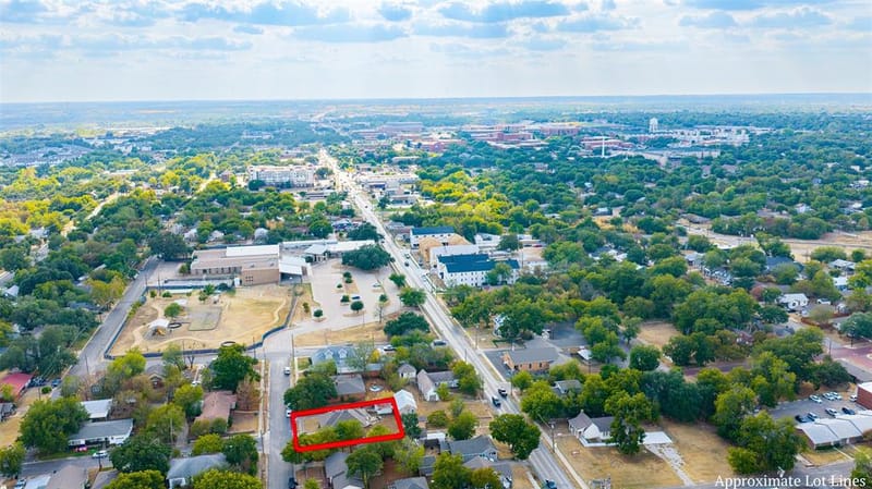 703 W College Street, Stephenville TX 76401 - Photo 29