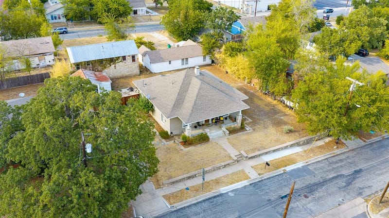 703 W College Street, Stephenville TX 76401 - Photo 25