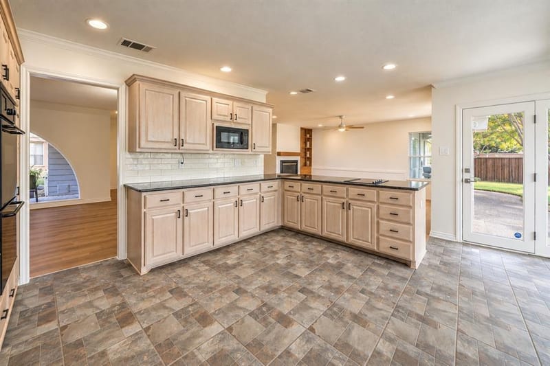 2409 Fairview Drive, Plano TX 75075 - Photo 13