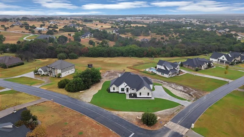 109 Top Flight Drive, Weatherford TX 76087 - Photo 40