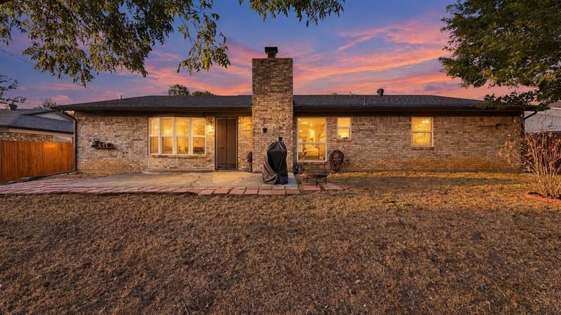 1800 Lexington Place, Bedford TX 76022 - Photo 29