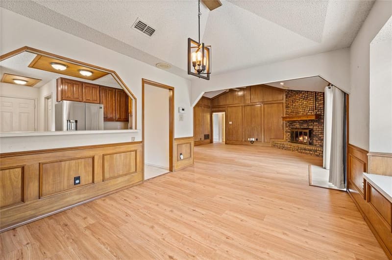 5433 Dana Point Drive, Arlington TX 76017 - Photo 9