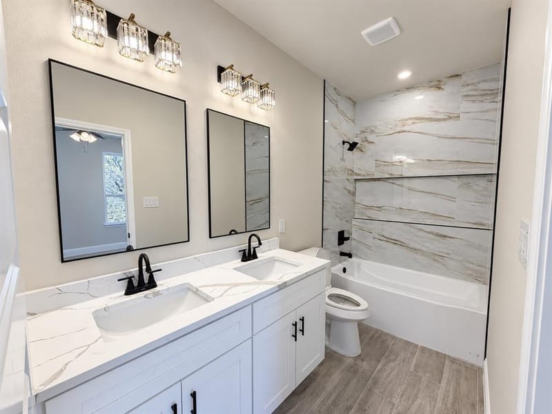 5907 Black Pine Circle, Granbury TX 76048 - Photo 2