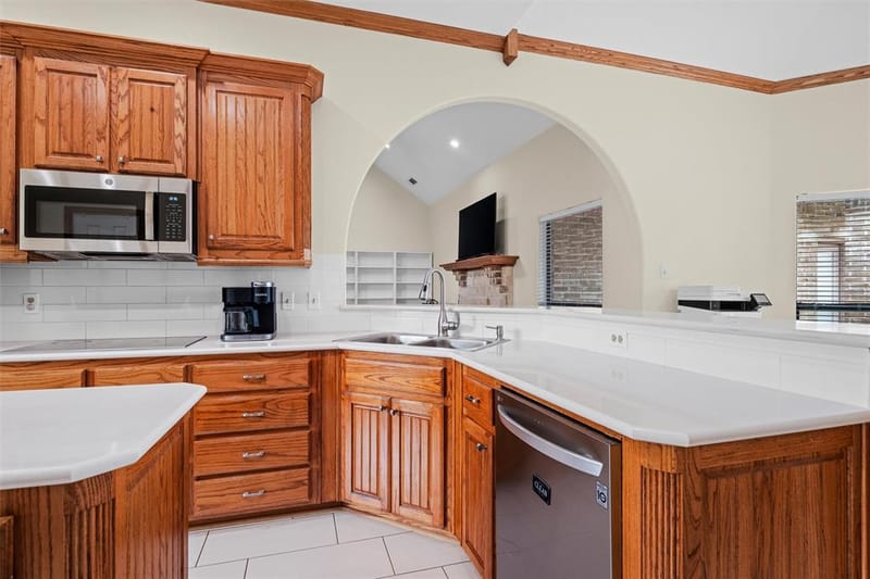 7241 Colwell Drive, Midlothian TX 76065 - Photo 6