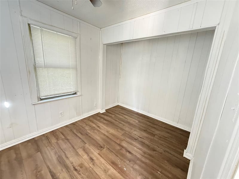 2952 Bardwell Avenue, Dallas TX 75216 - Photo 2
