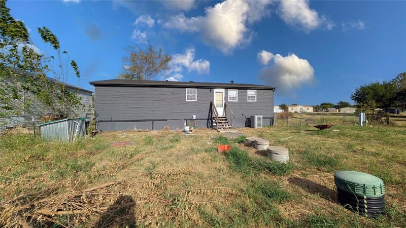 11687 Buttercup Lane, Justin TX 76247 - Photo 9