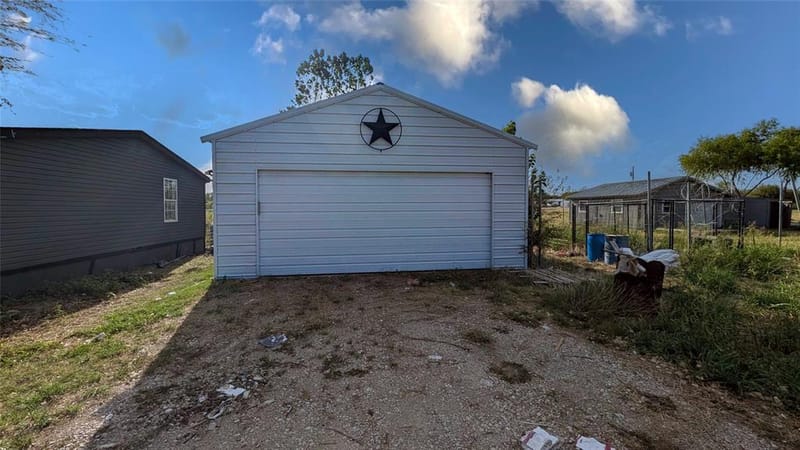 11687 Buttercup Lane, Justin TX 76247 - Photo 10