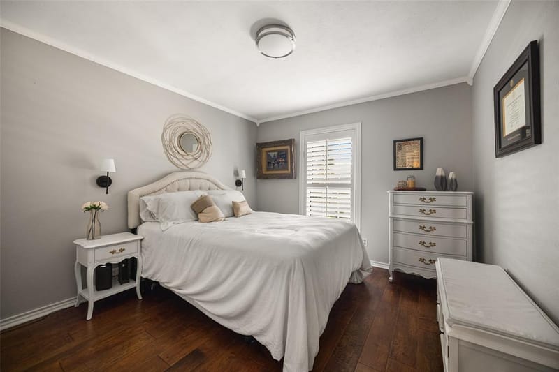 10945 Middle Knoll Drive, Dallas TX 75238 - Photo 17