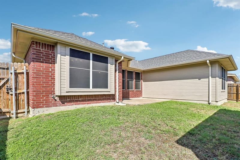 1504 Parrot Court, DeSoto TX 75115 - Photo 25
