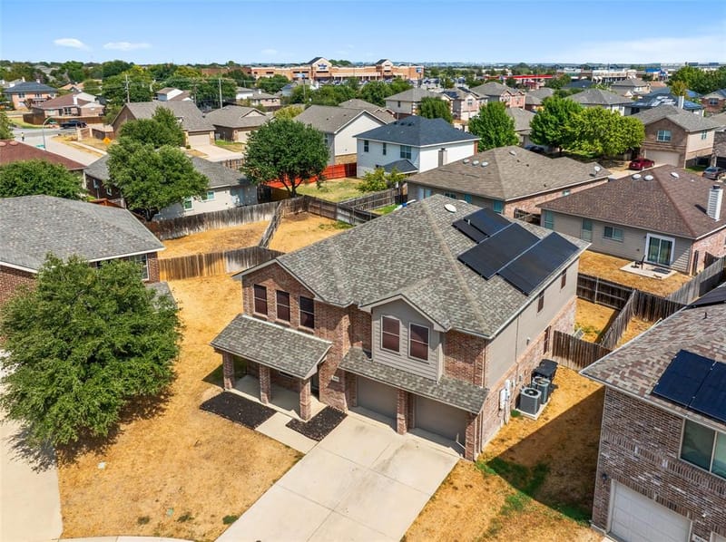 8640 Shallow Creek Drive, Fort Worth TX 76179 - Photo 3