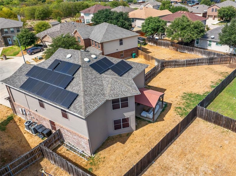 8640 Shallow Creek Drive, Fort Worth TX 76179 - Photo 4