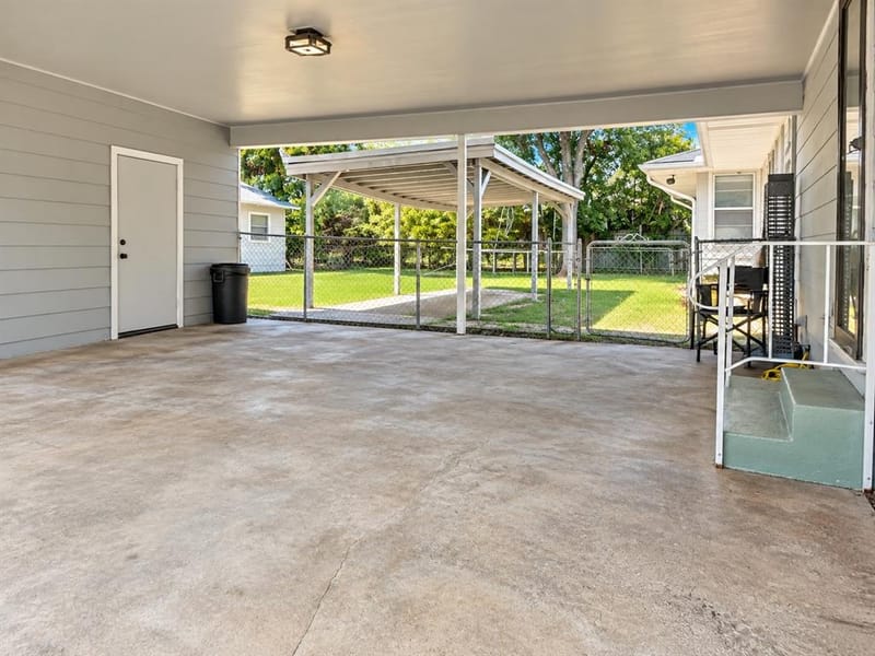 224 E 9th Street, Bonham TX 75418 - Photo 4