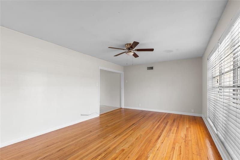 1710 W College Street, Sherman TX 75092 - Photo 5