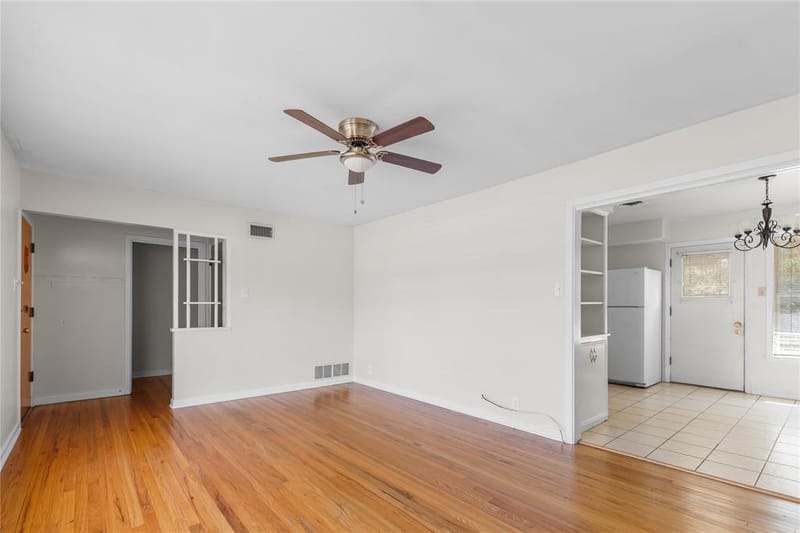 1710 W College Street, Sherman TX 75092 - Photo 8