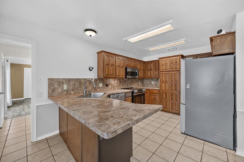 3315 Dasher Street, Lancaster TX 75146 - Photo 3