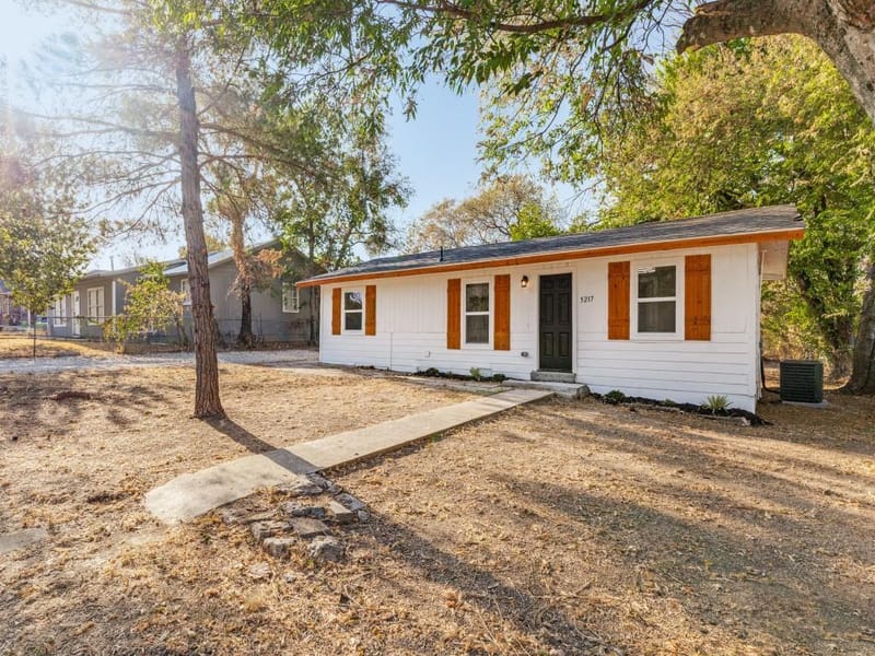5217 Landino Street, Sansom Park TX 76114 - Photo 5
