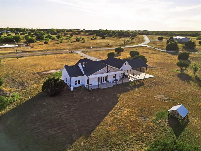 1045 Augustus Court, Rio Vista TX 76093 - Photo 33