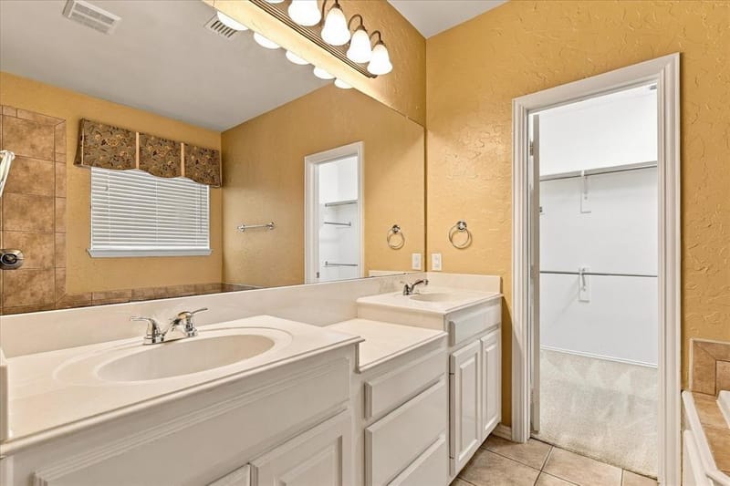 1713 Chessington Lane, McKinney TX 75072 - Photo 17