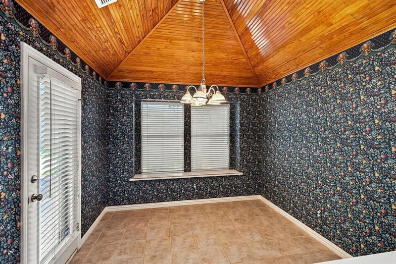 4007 Appian Way, Arlington TX 76013 - Photo 12
