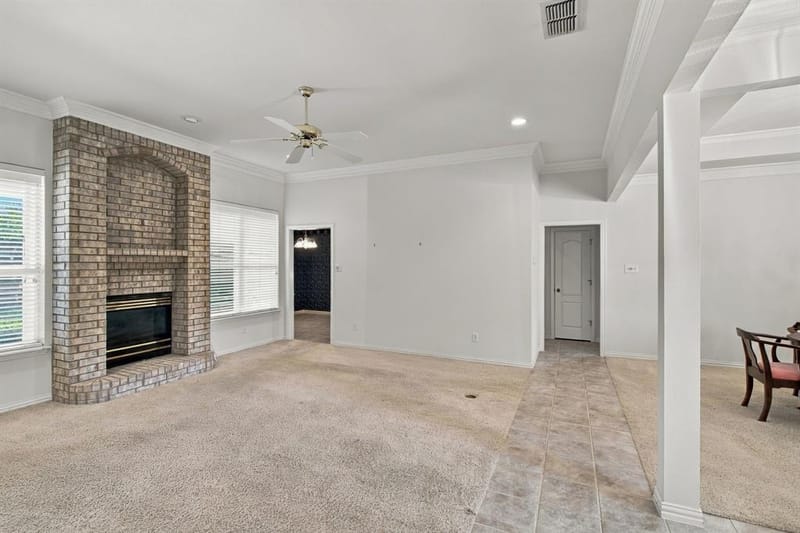 4007 Appian Way, Arlington TX 76013 - Photo 4