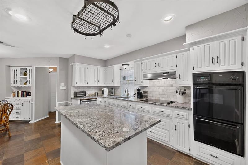 2812 Teakwood Lane, Plano TX 75075 - Photo 8