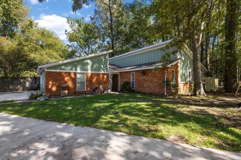 300 Synterra, Lindale TX 75771 - Photo 2
