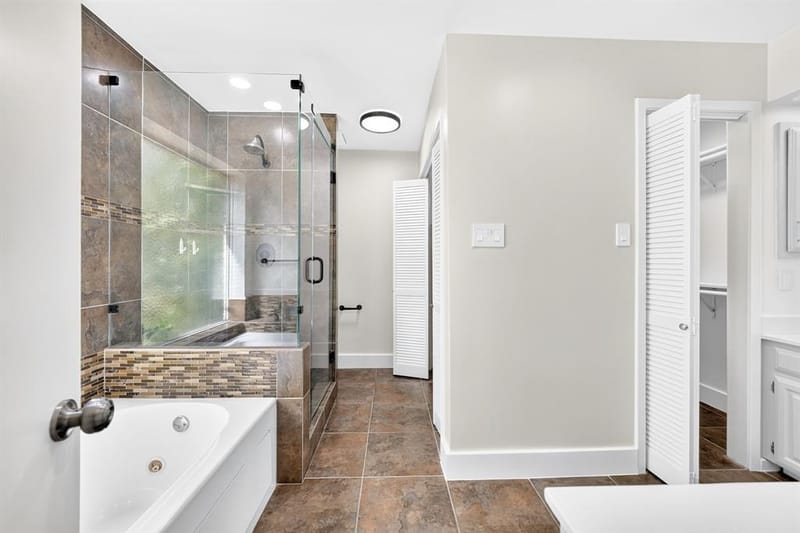 908 Via Barcelona, Mesquite TX 75150 - Photo 5